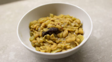 Beer-simmered beans